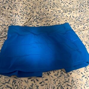 Lululemon pace rival skirt